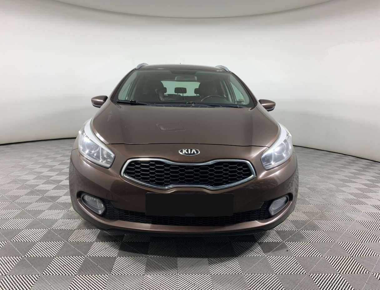 Купить Kia Ceed, 2014, 145 937 км.. Фото: #1