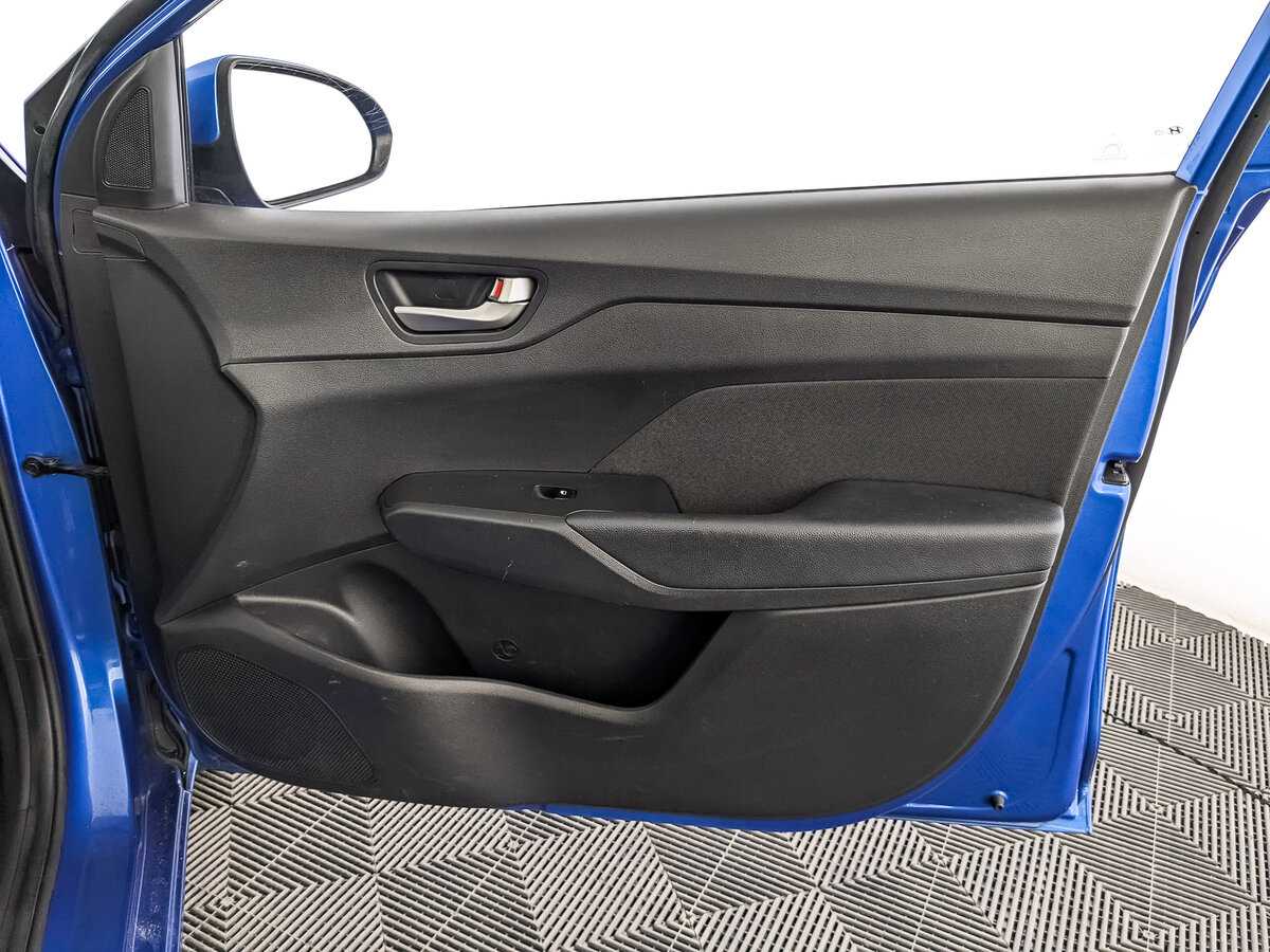 Купить Hyundai Solaris, 2018, 214 065 км.. Фото: #24