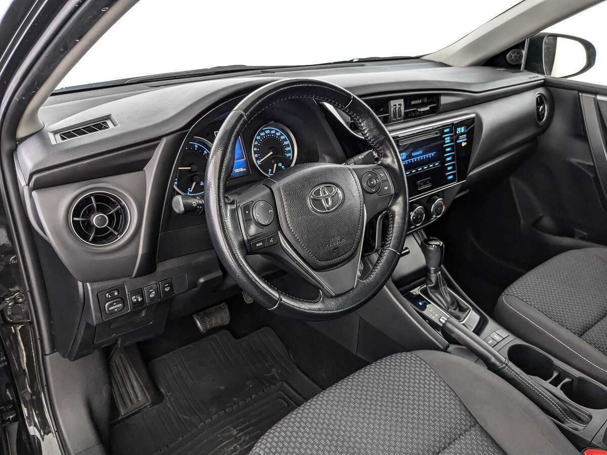 Купить Toyota Corolla, 2017, 135 721 км.. Фото: #10