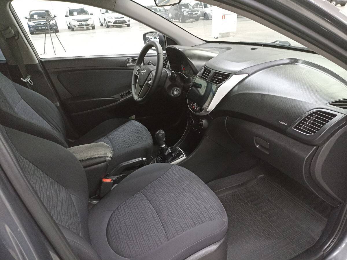 Купить Hyundai Solaris, 2015, 187 815 км.. Фото: #10