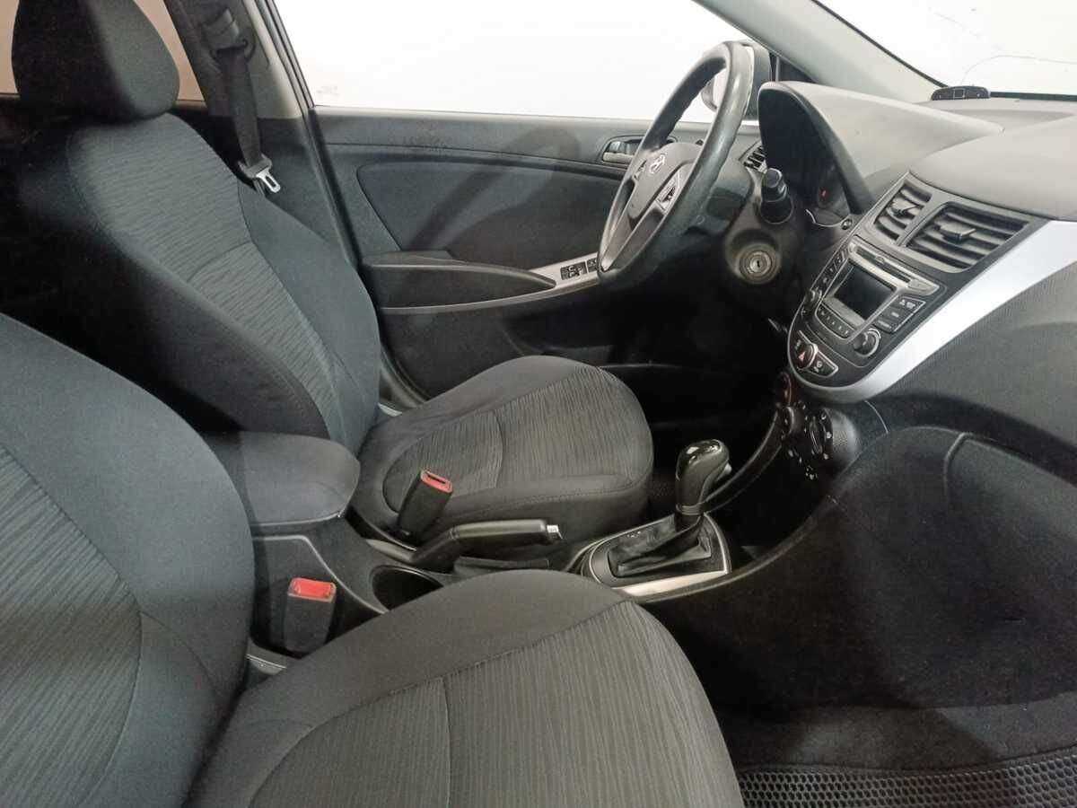 Купить Hyundai Solaris, 2016, 167 700 км.. Фото: #9