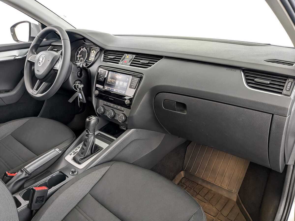 Купить Skoda Octavia, 2018, 116 735 км.. Фото: #10