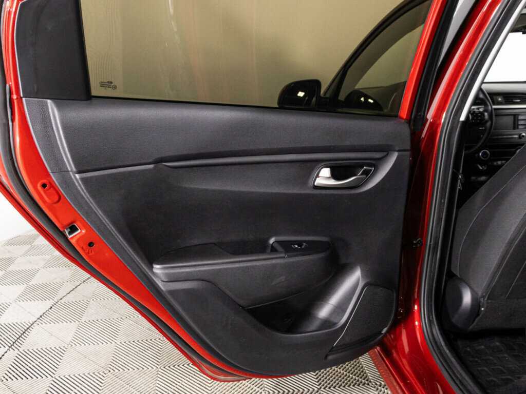 Купить Kia Rio, 2021, 122 226 км.. Фото: #24