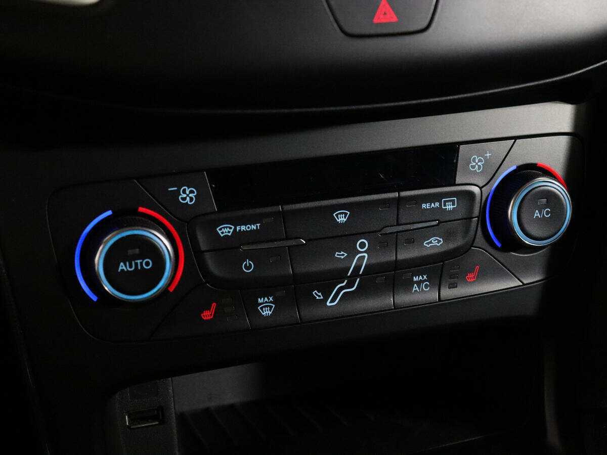 Купить Ford Focus, 2016, 120 160 км.. Фото: #15