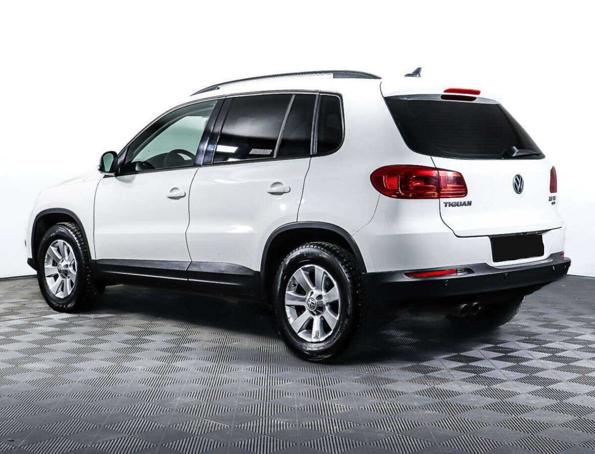 Купить Volkswagen Tiguan, 2013, 133 188 км.. Фото: #6