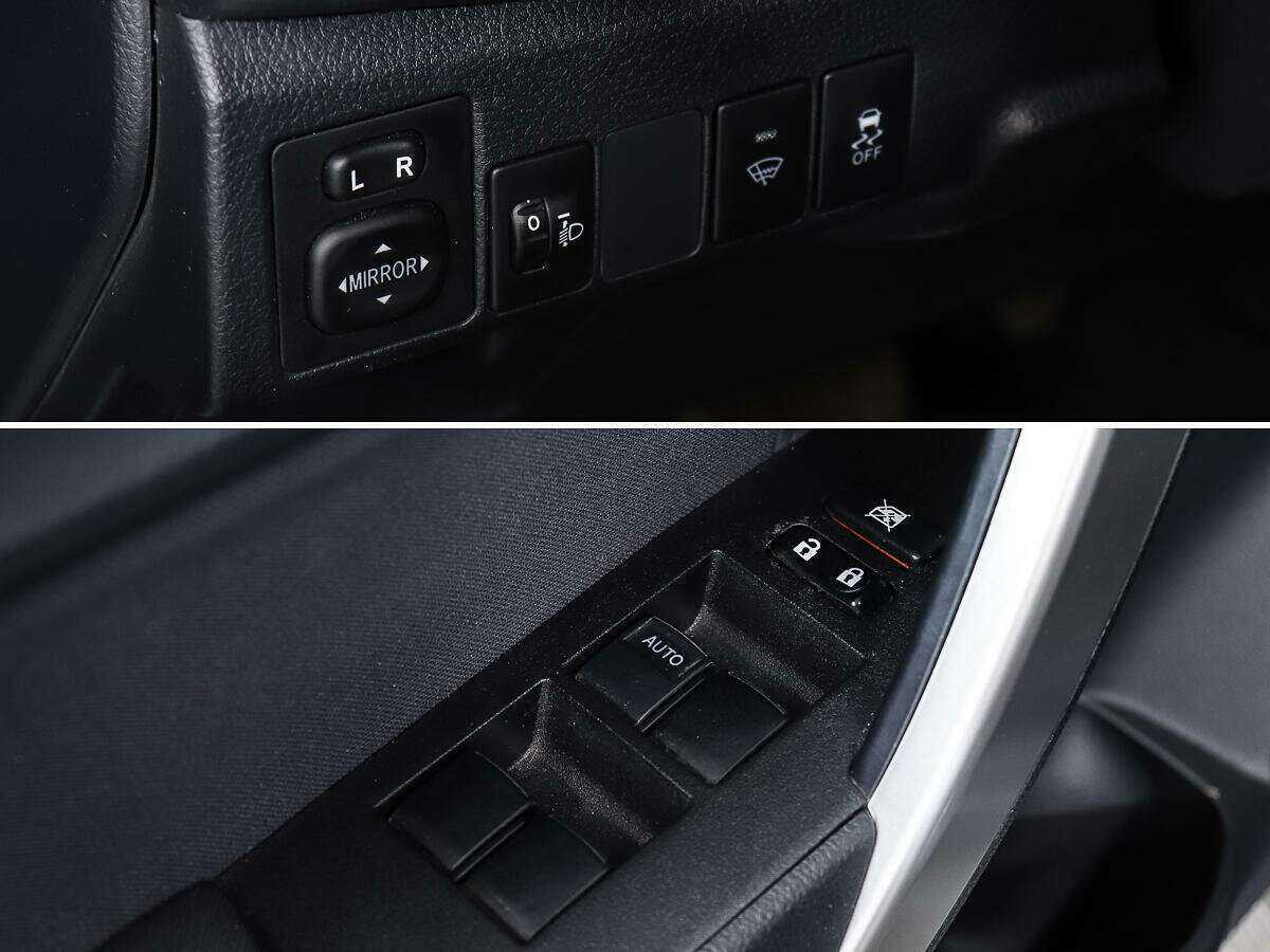 Купить Toyota Corolla, 2013, 47 852 км.. Фото: #14