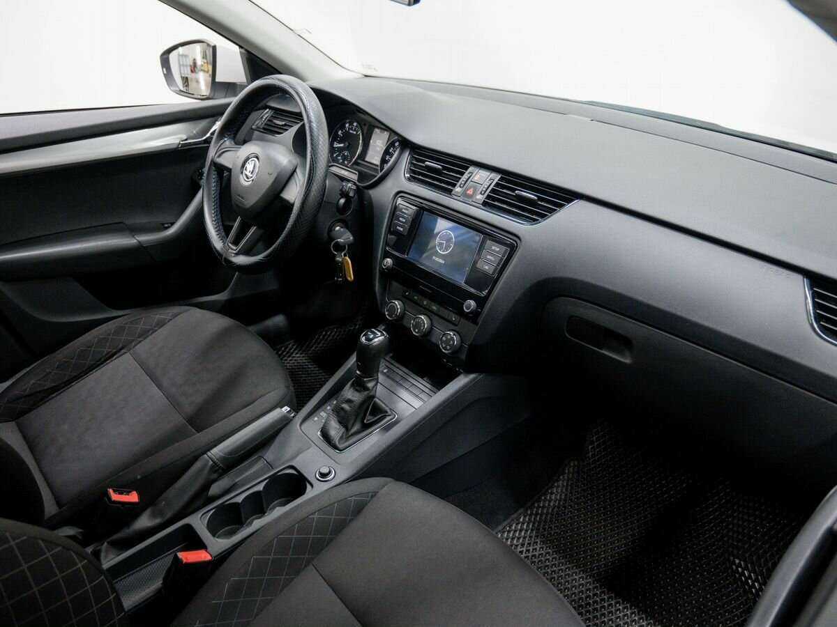 Купить Skoda Octavia, 2017, 178 000 км.. Фото: #6