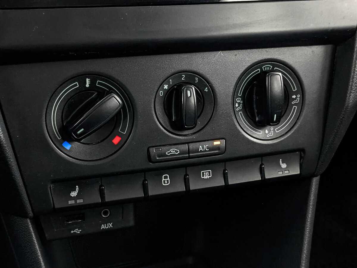 Купить Skoda Rapid, 2017, 209 187 км.. Фото: #20