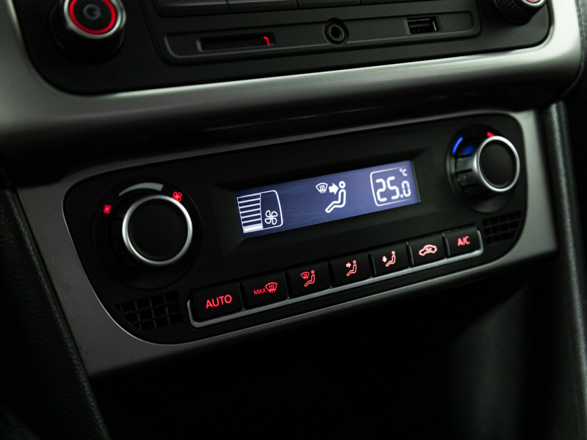 Купить Volkswagen Polo, 2016, 160 772 км.. Фото: #14