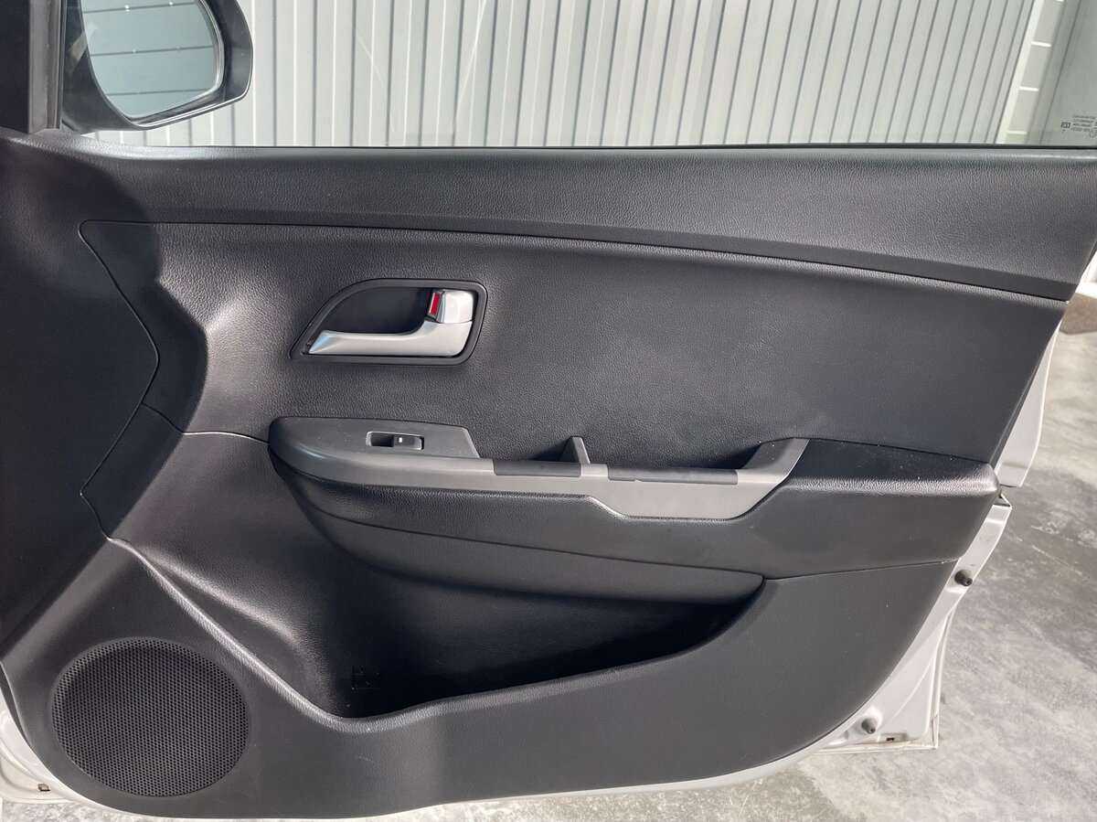 Купить Kia Rio, 2017, 111 506 км.. Фото: #18