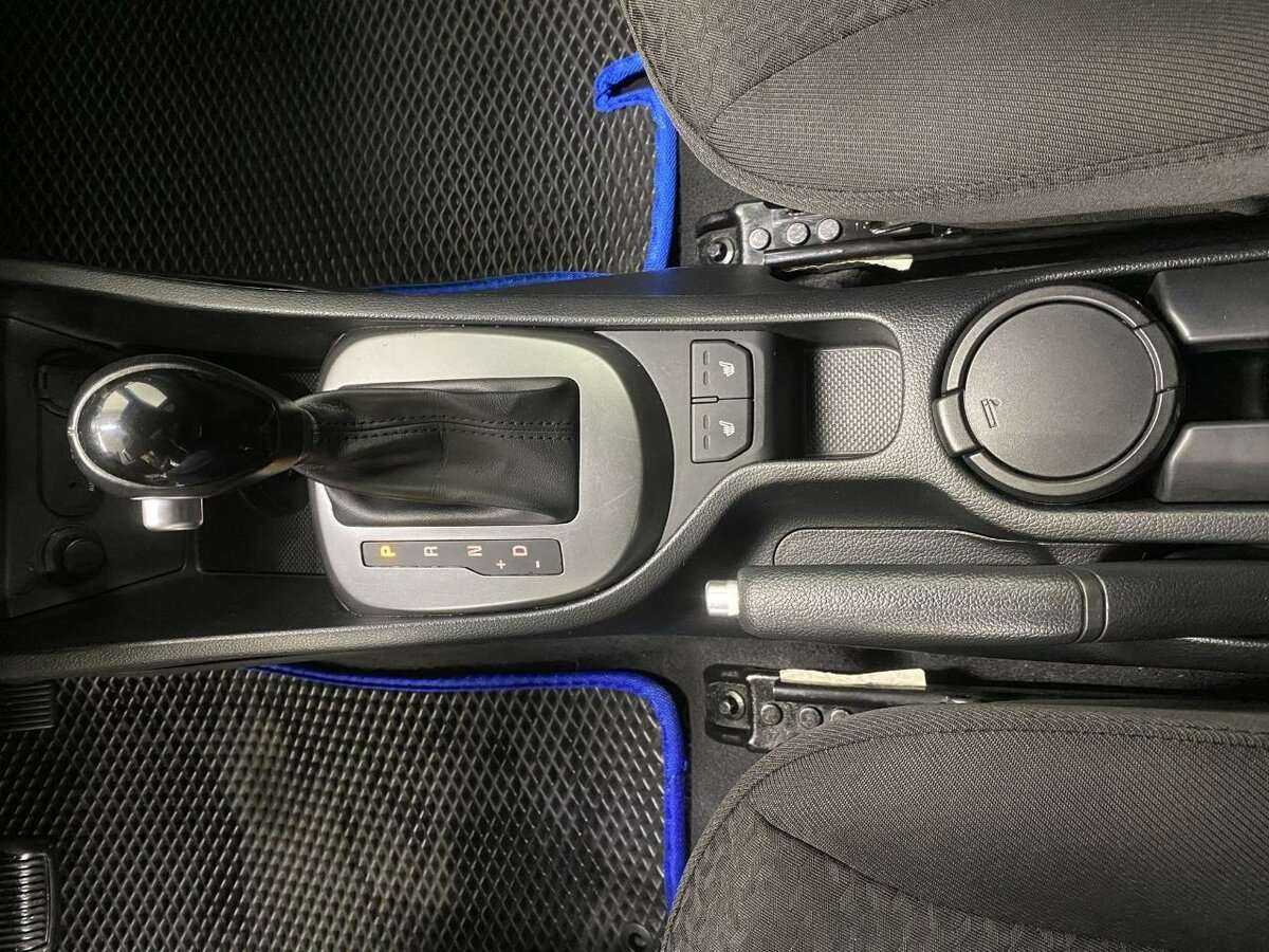 Купить Kia Rio, 2017, 119 000 км.. Фото: #11