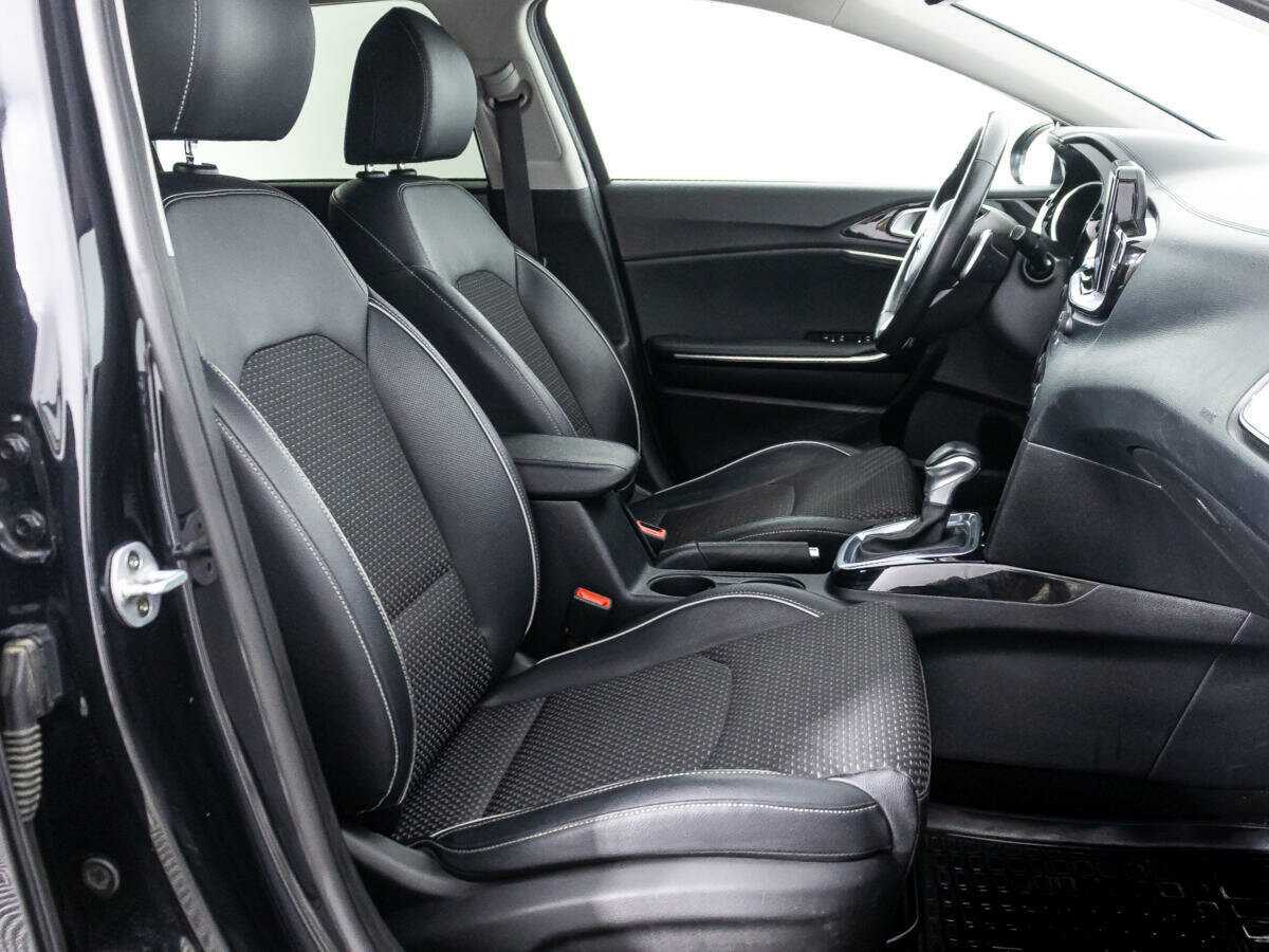 Купить Kia Ceed, 2019, 116 000 км.. Фото: #14