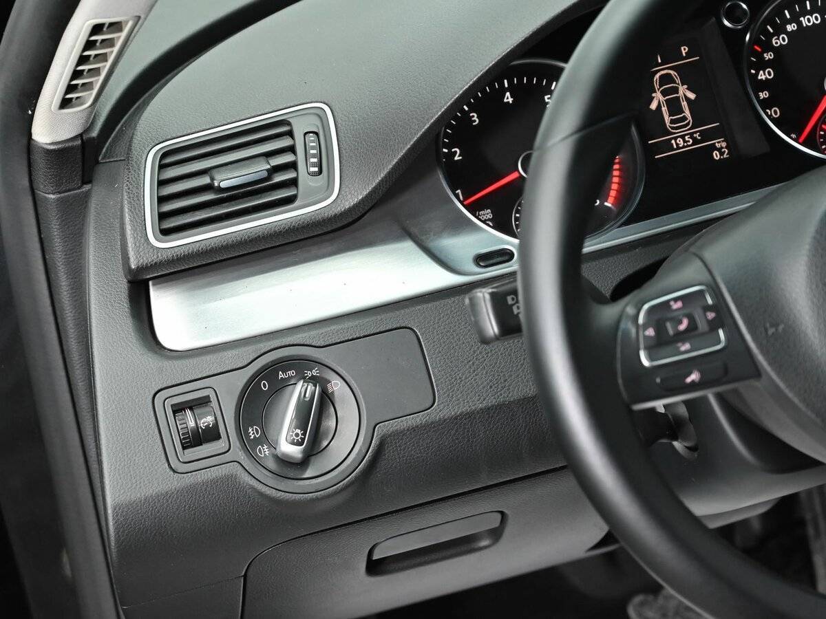 Купить Volkswagen Passat, 2012, 171 000 км.. Фото: #8