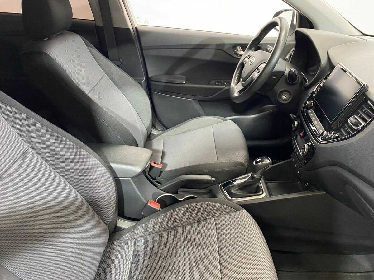 Купить Hyundai Solaris, 2020, 72 329 км.. Фото: #9