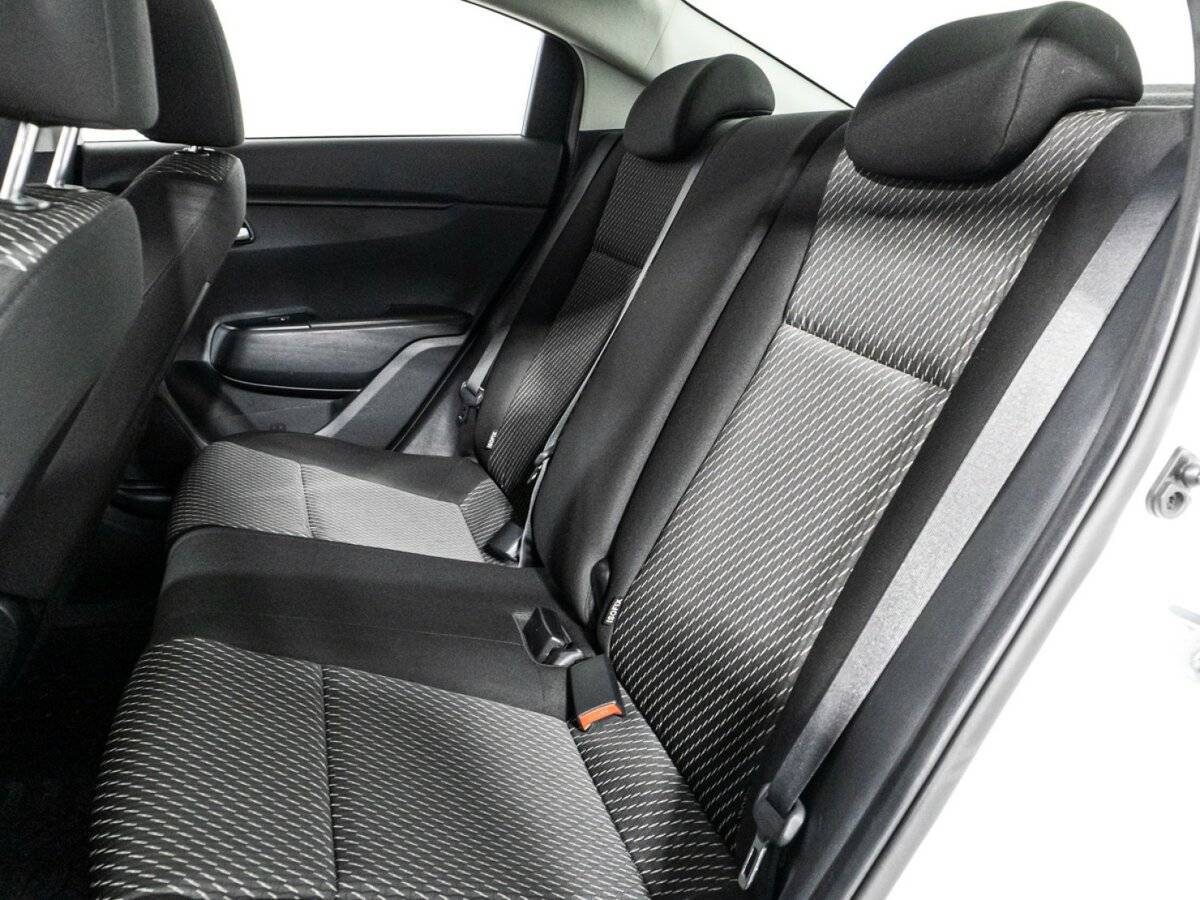 Купить Kia Rio, 2018, 88 406 км.. Фото: #9