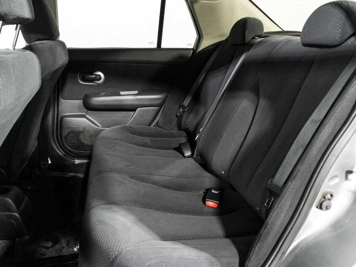 Купить Nissan Tiida, 2013, 249 467 км.. Фото: #9