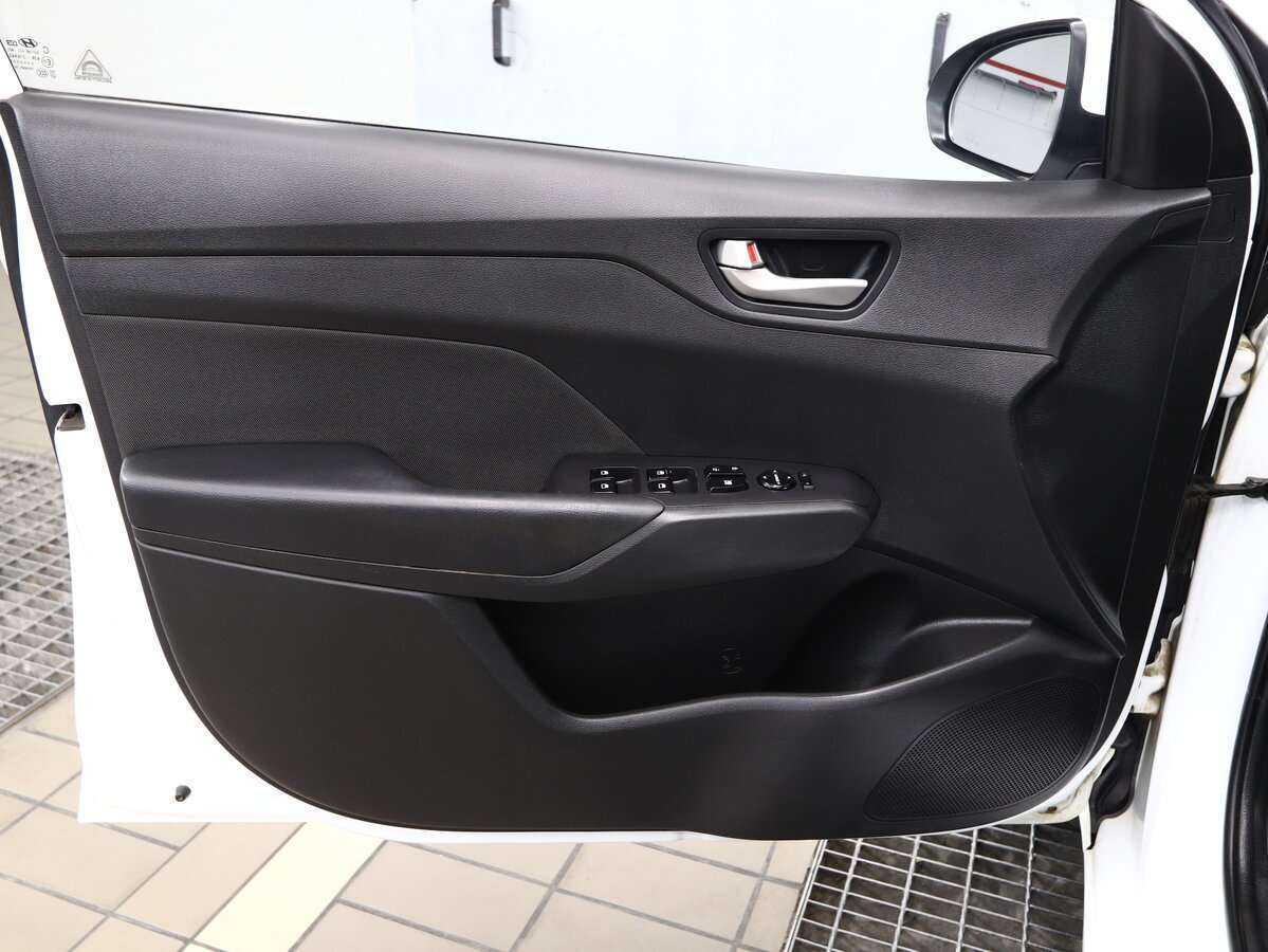 Купить Hyundai Solaris, 2018, 230 000 км.. Фото: #8