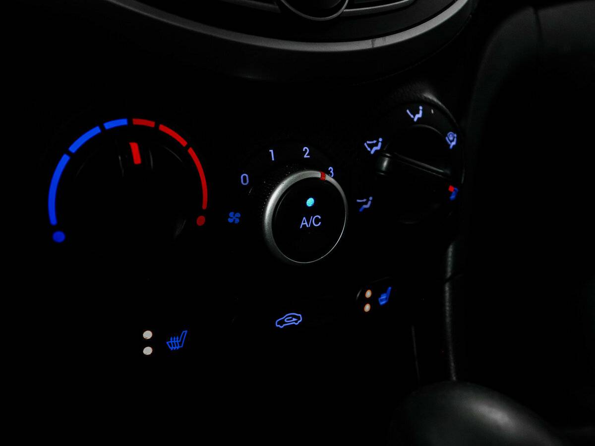 Купить Hyundai Solaris, 2013, 234 118 км.. Фото: #13