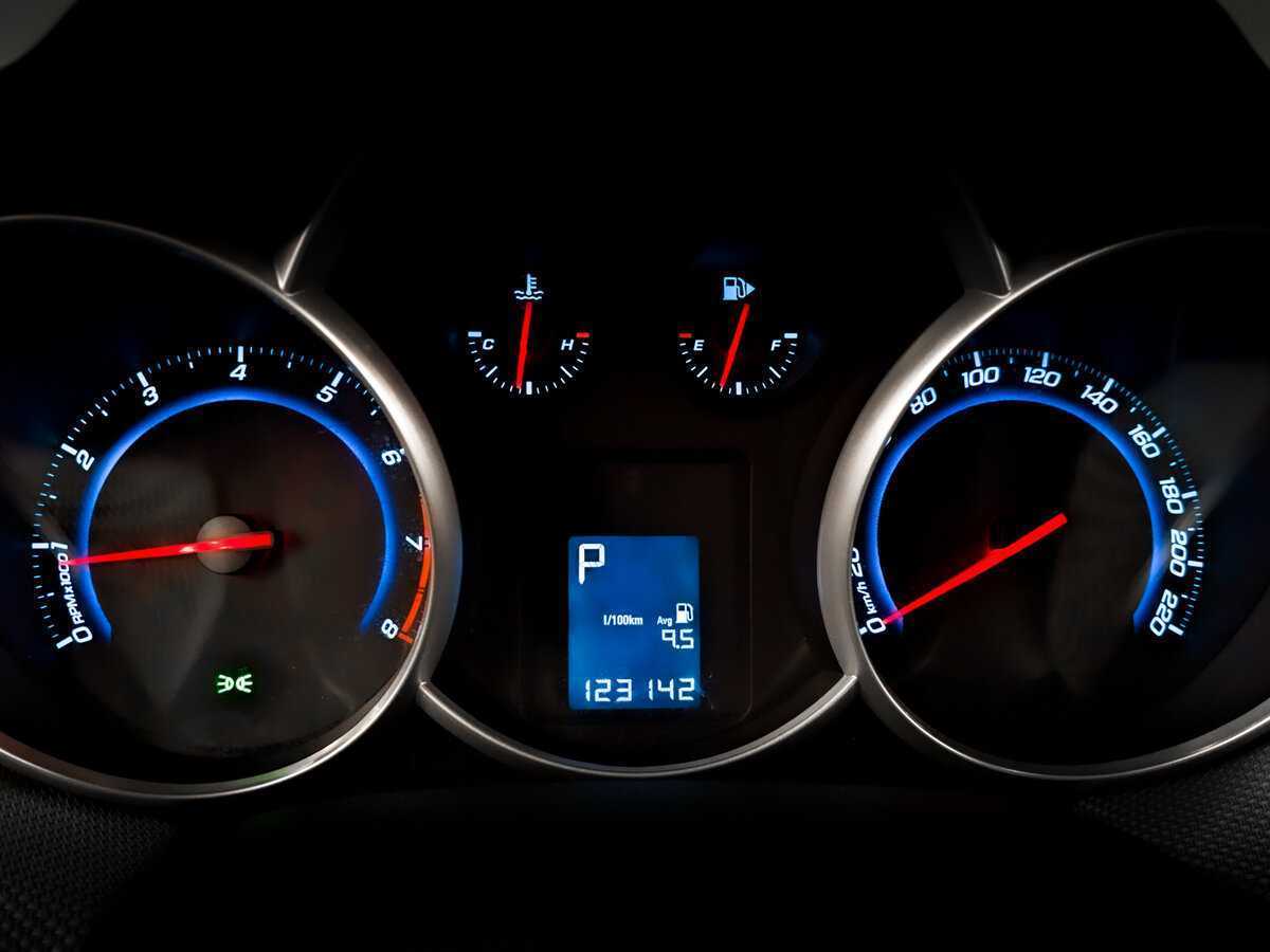 Купить Chevrolet Cruze, 2013, 123 141 км.. Фото: #12