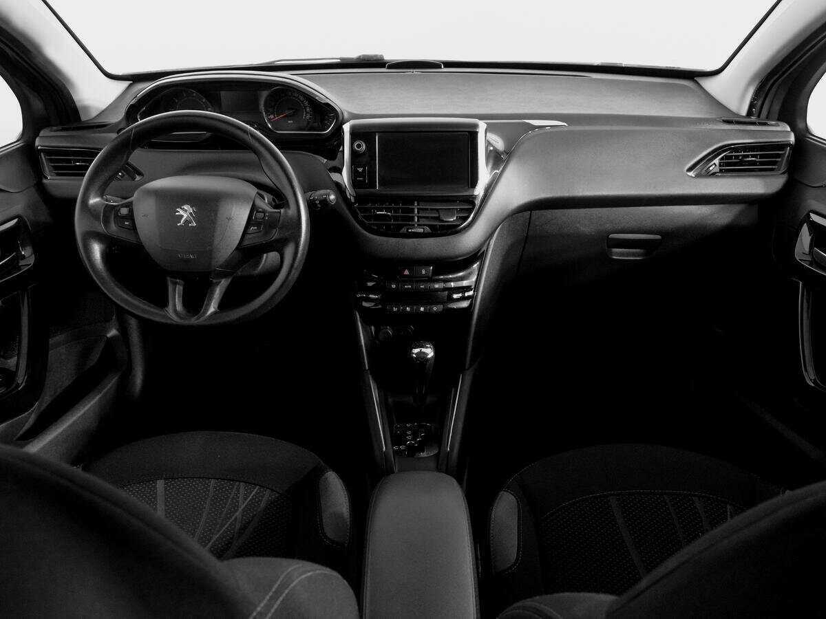 Купить Peugeot 208, 2013, 107 930 км.. Фото: #11