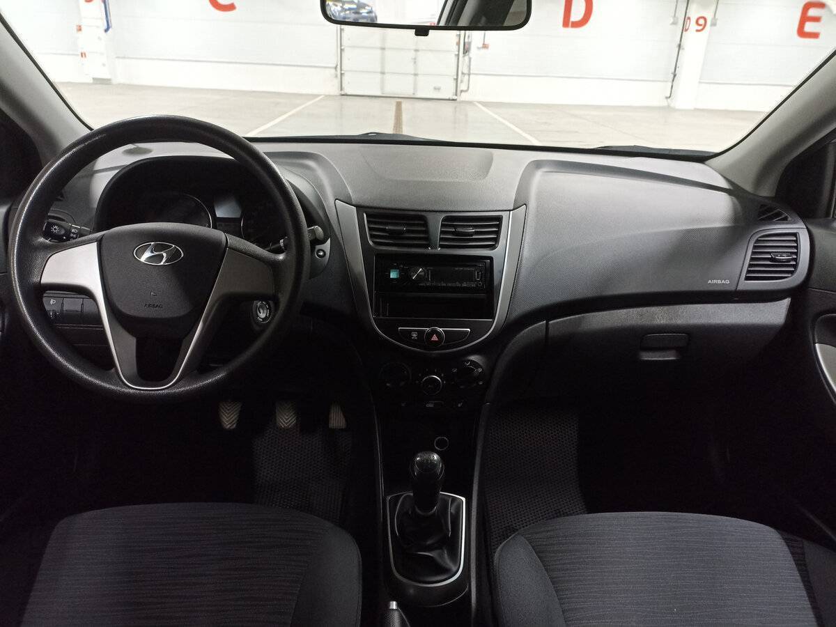 Купить Hyundai Solaris, 2016, 80 397 км.. Фото: #13