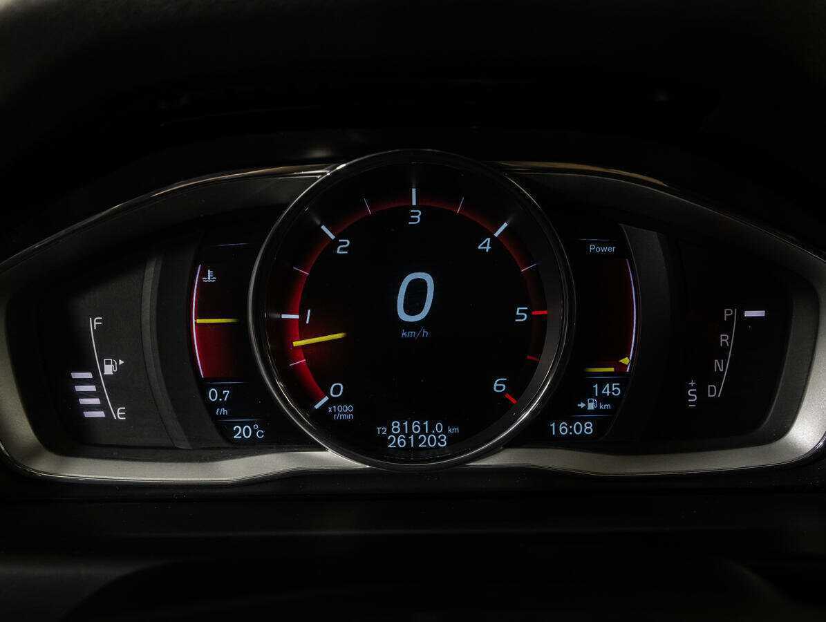 Купить Volvo XC70, 2014, 261 201 км.. Фото: #9