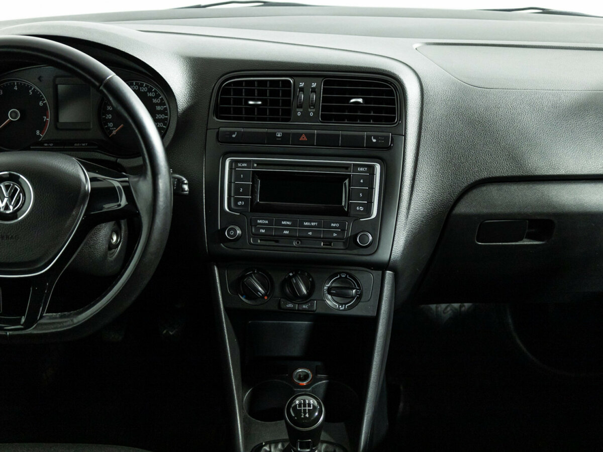 Купить Volkswagen Polo, 2015, 125 643 км.. Фото: #13