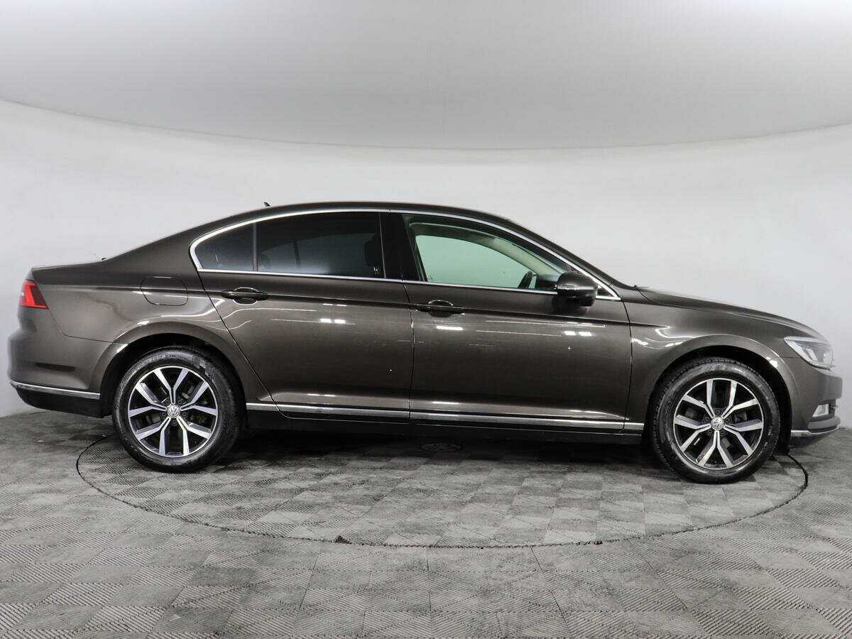 Купить Volkswagen Passat, 2015, 177 045 км.. Фото: #3