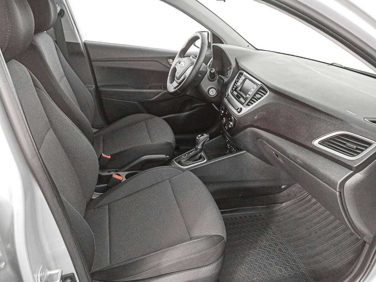 Купить Hyundai Solaris, 2017, 82 558 км.. Фото: #8