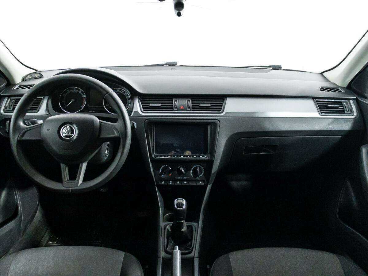 Купить Skoda Rapid, 2017, 119 941 км.. Фото: #10