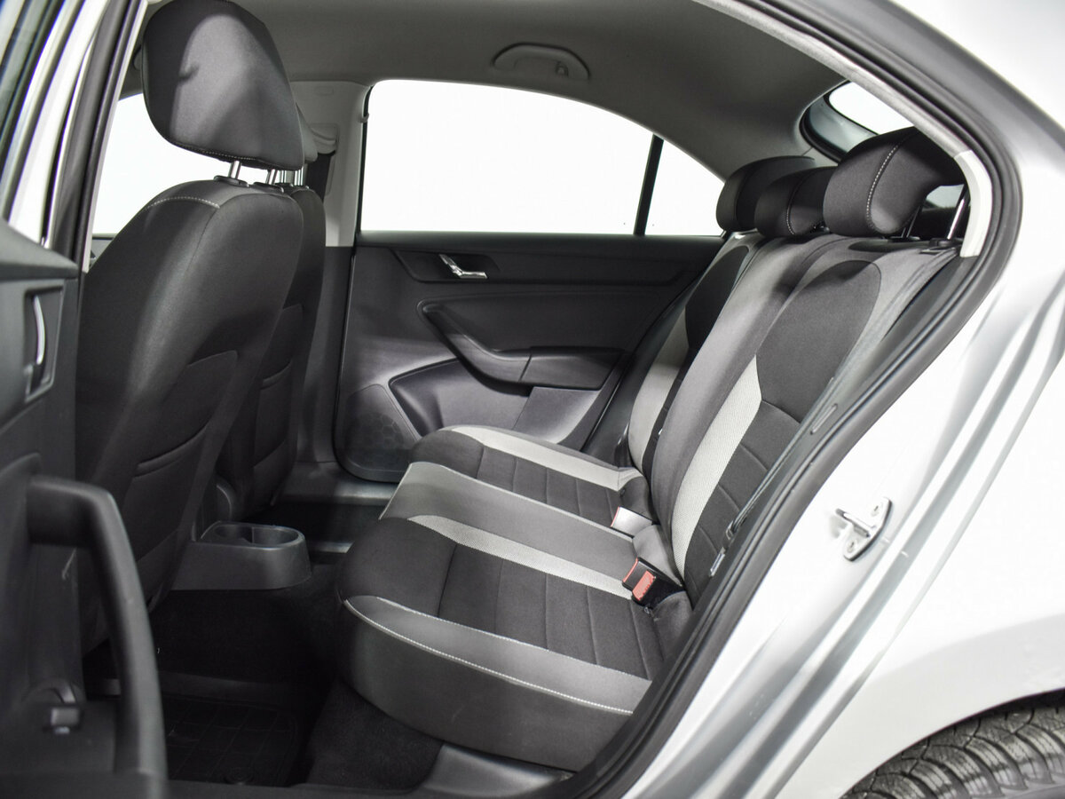 Купить Skoda Rapid, 2017, 182 927 км.. Фото: #10