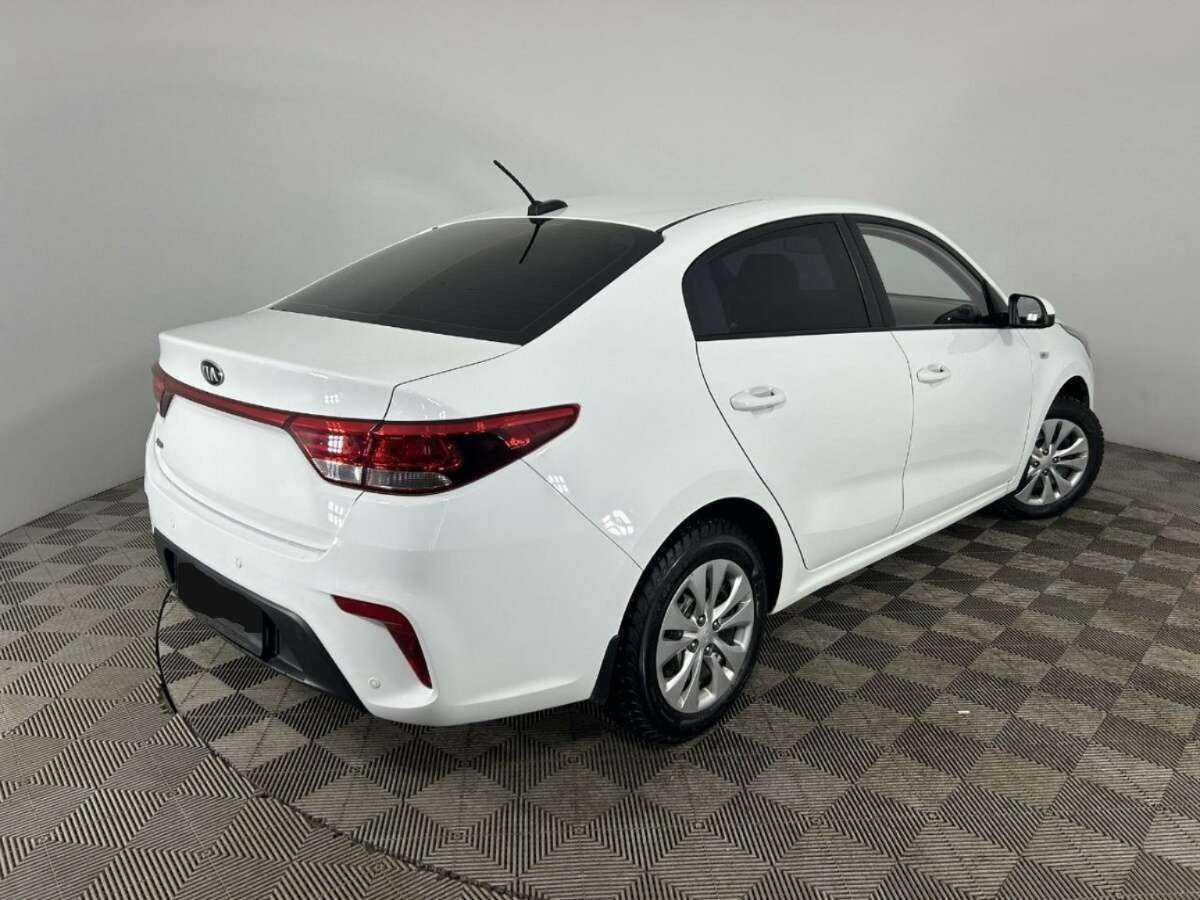 Купить Kia Rio, 2018, 39 716 км.. Фото: #5