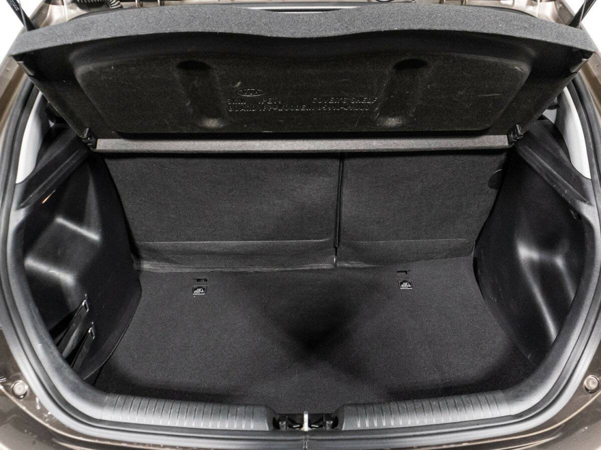 Купить Kia Rio, 2016, 66 804 км.. Фото: #14