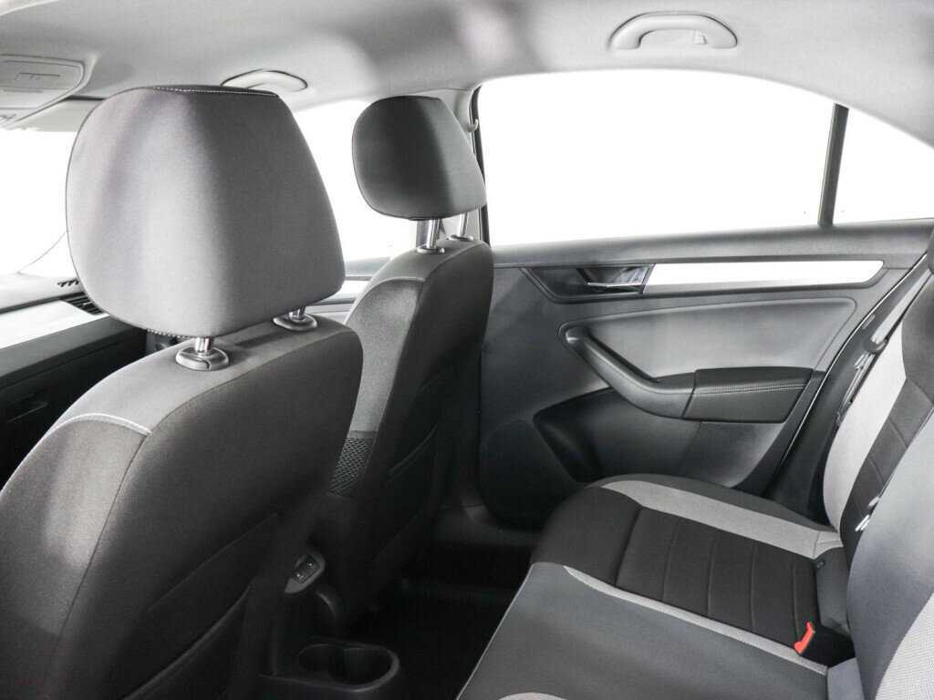 Купить Skoda Rapid, 2018, 127 499 км.. Фото: #10