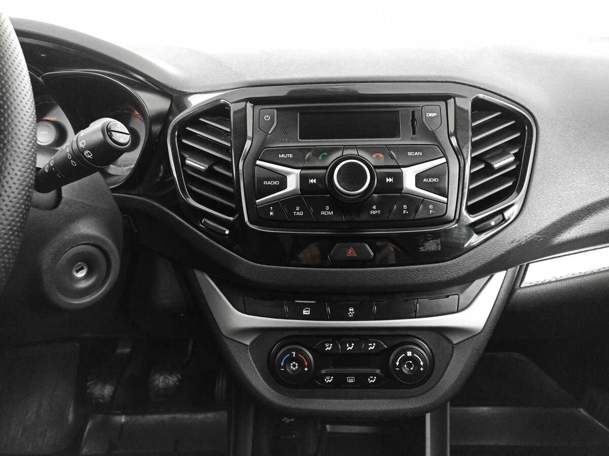 Купить Lada (ВАЗ) Vesta, 2019, 77 688 км.. Фото: #10