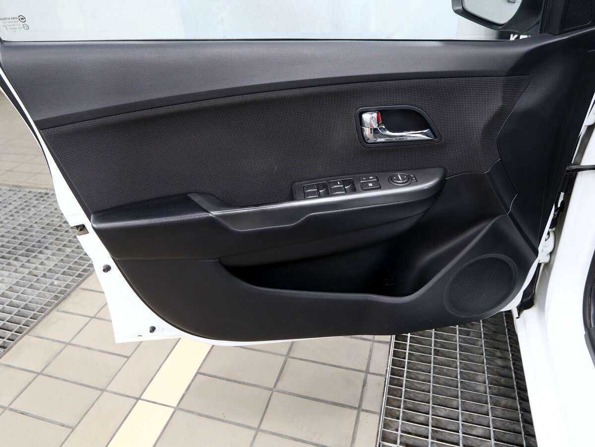 Купить Kia Rio, 2012, 379 368 км.. Фото: #12