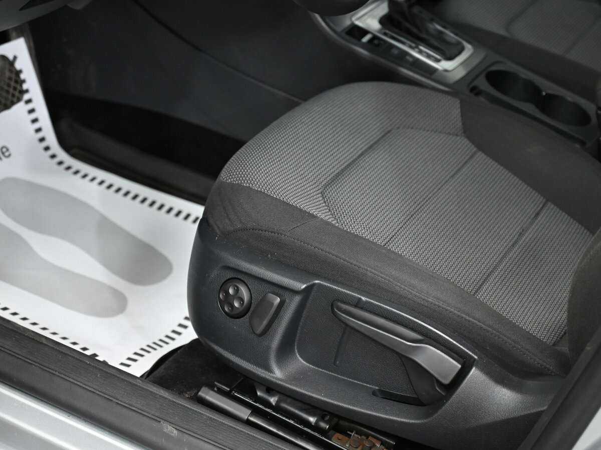 Купить Volkswagen Passat, 2014, 120 000 км.. Фото: #7