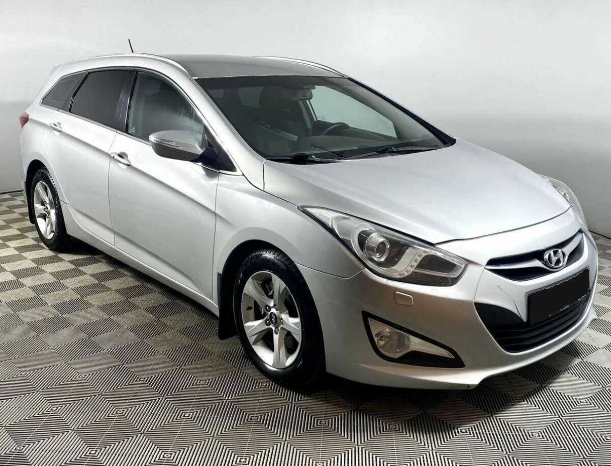 Купить Hyundai i40, 2013, 180 000 км.. Фото: #0