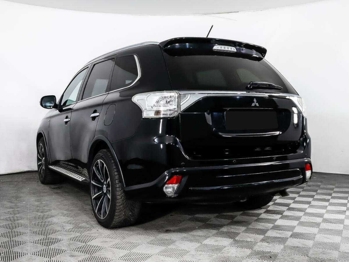 Купить Mitsubishi Outlander, 2014, 162 739 км.. Фото: #5