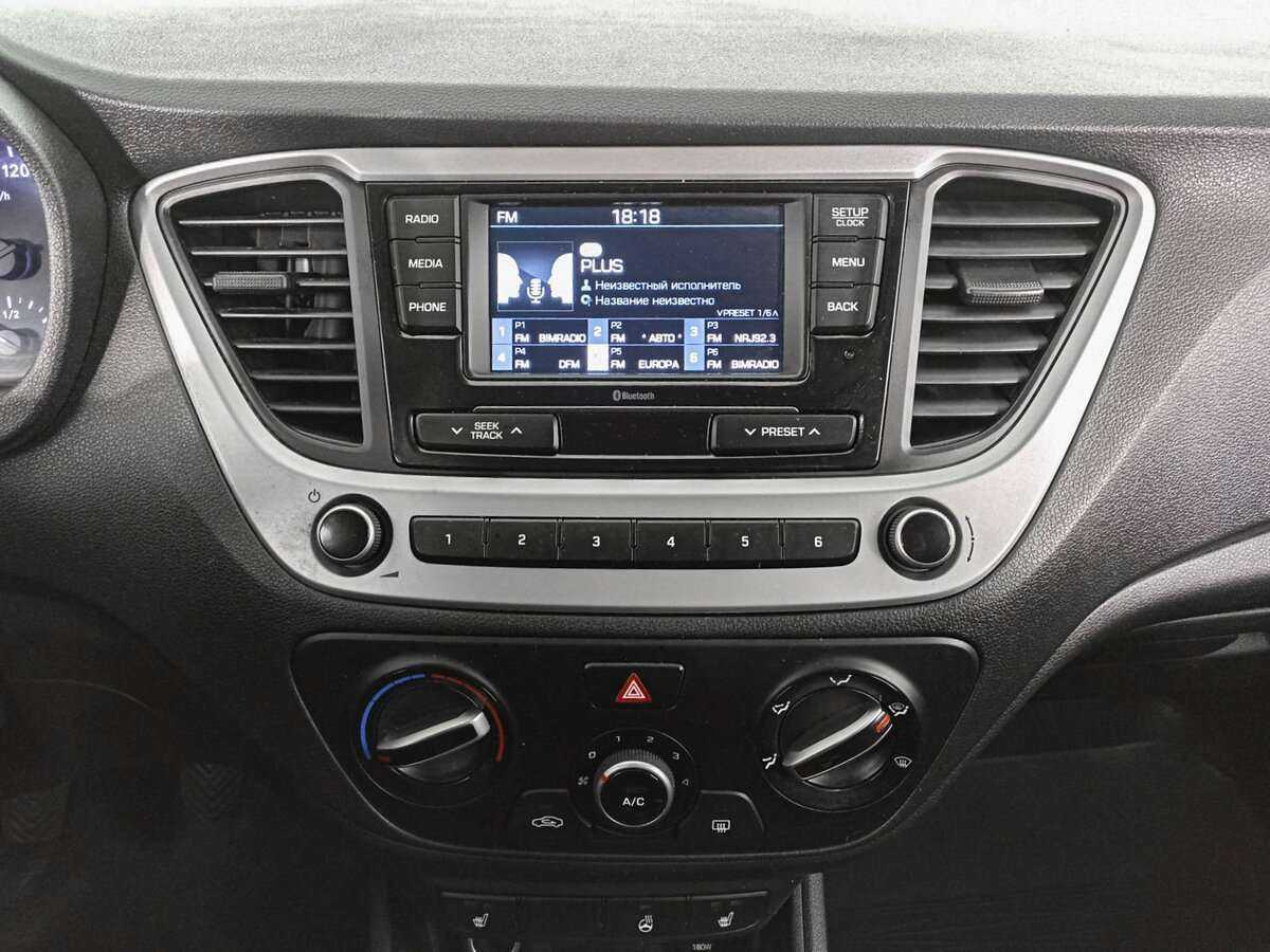 Купить Hyundai Solaris, 2018, 111 703 км.. Фото: #12