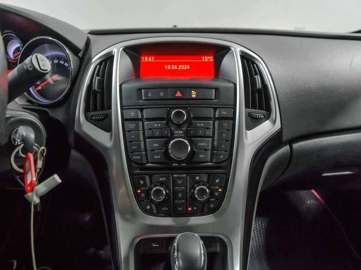 Купить Opel Astra, 2013, 147 411 км.. Фото: #6