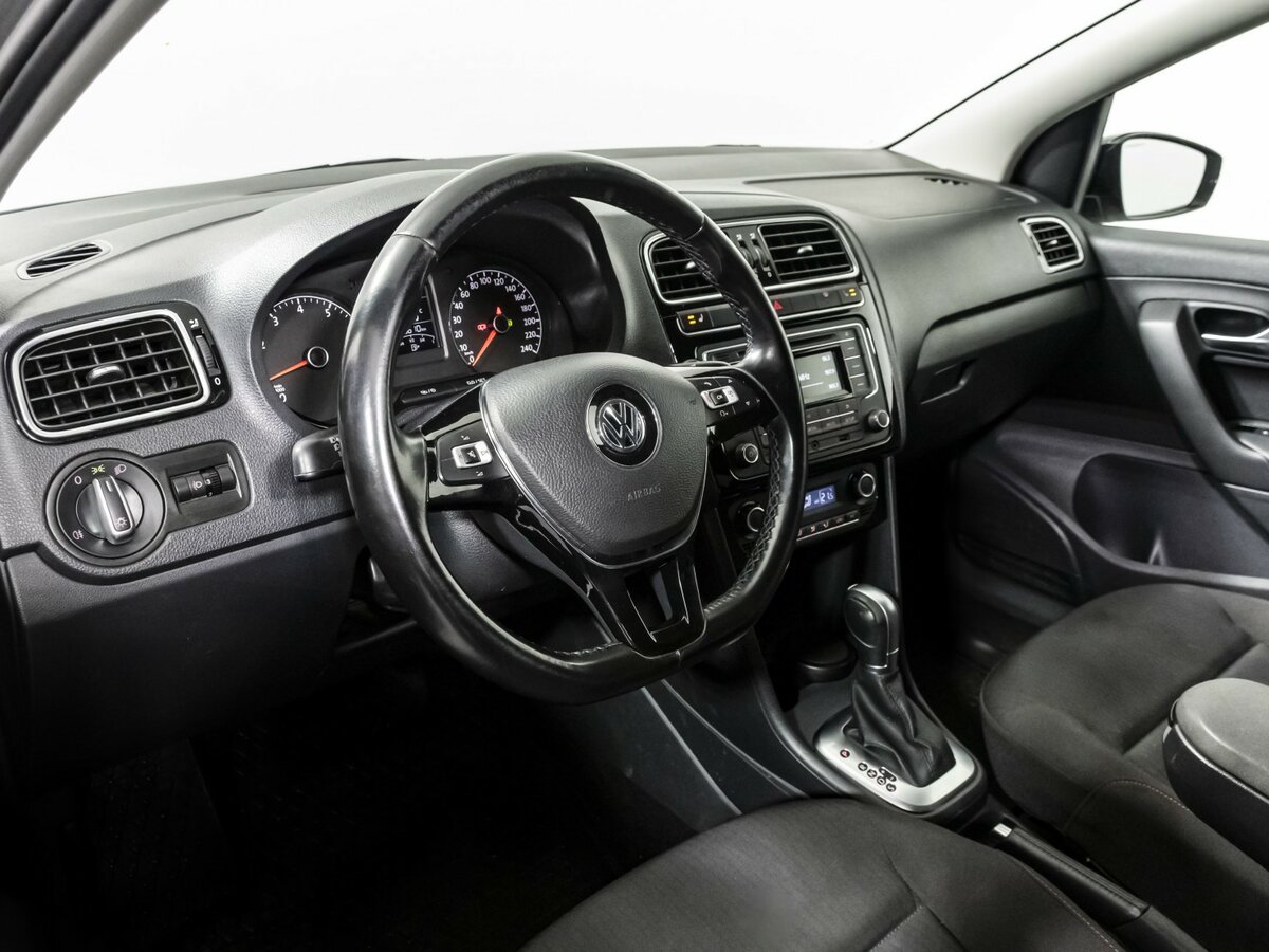 Купить Volkswagen Polo, 2018, 93 500 км.. Фото: #9