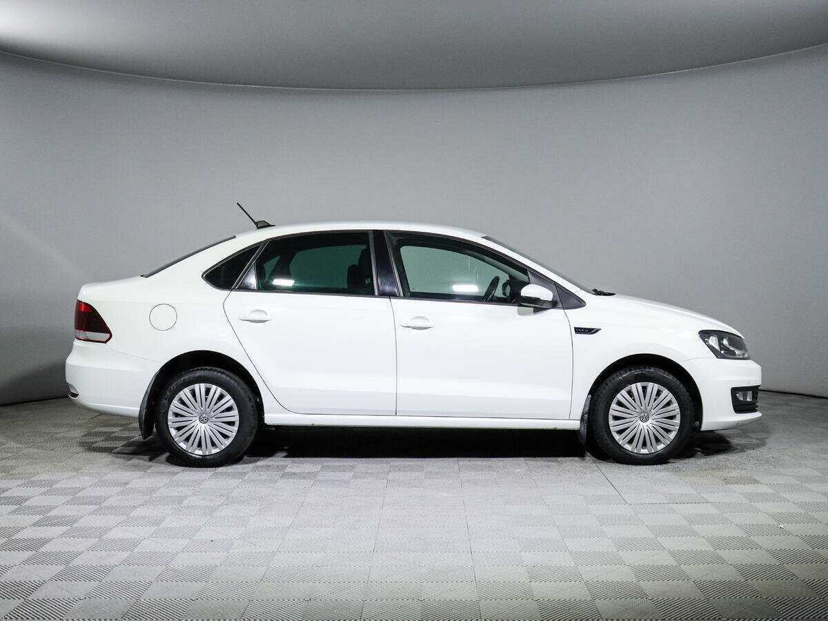 Купить Volkswagen Polo, 2018, 78 199 км.. Фото: #3