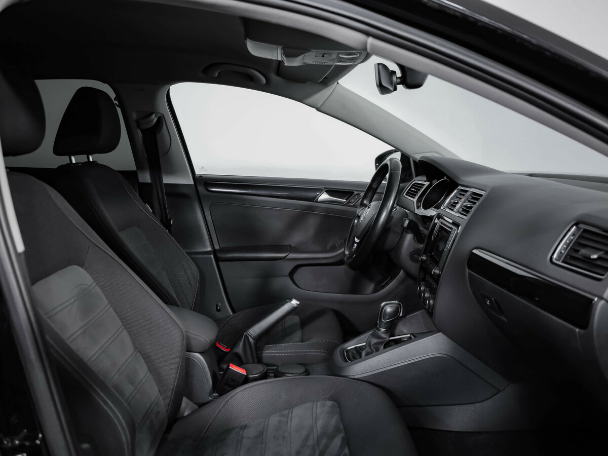 Купить Volkswagen Jetta, 2017, 139 184 км.. Фото: #24
