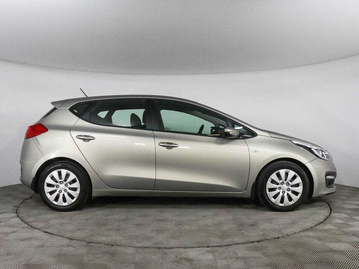 Купить Kia Ceed, 2016, 74 665 км.. Фото: #3