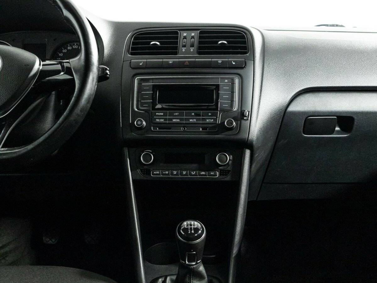 Купить Volkswagen Polo, 2017, 119 057 км.. Фото: #13