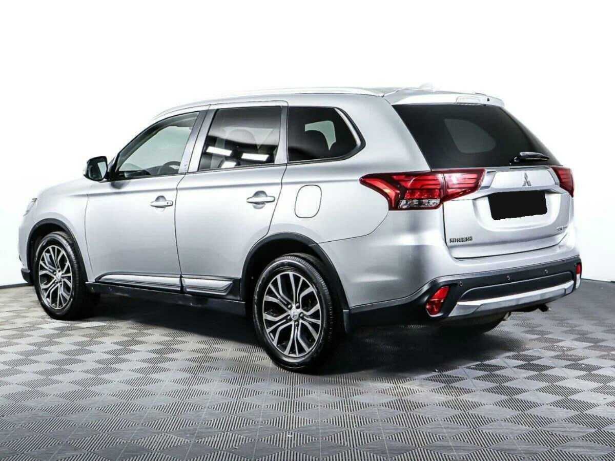 Купить Mitsubishi Outlander, 2016, 60 538 км.. Фото: #5