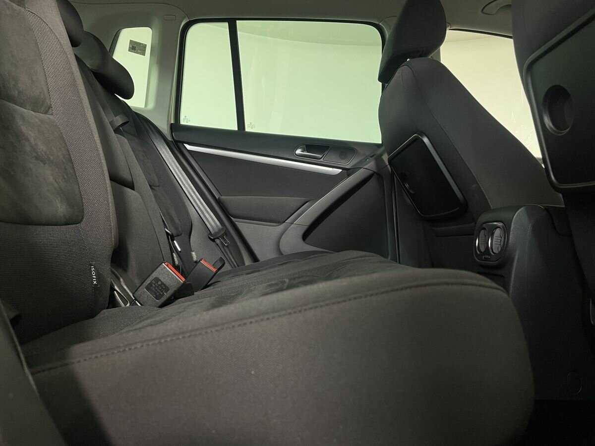 Купить Volkswagen Tiguan, 2012, 90 198 км.. Фото: #15
