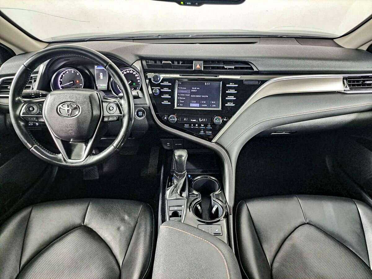 Купить Toyota Camry, 2018, 190 463 км.. Фото: #11
