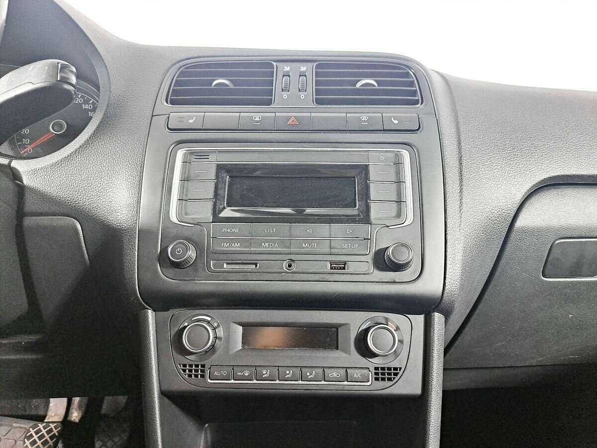 Купить Volkswagen Polo, 2016, 97 000 км.. Фото: #12